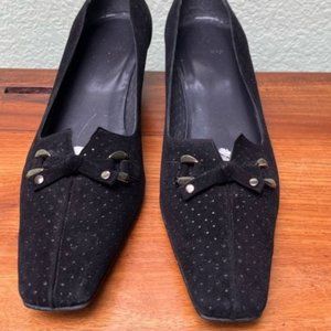 Women's Stuart Weitzman black suede Linksperi size 8.5 heels